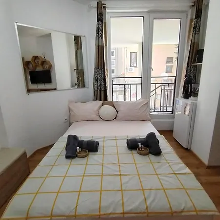 شقة Good Mood بلوفديف