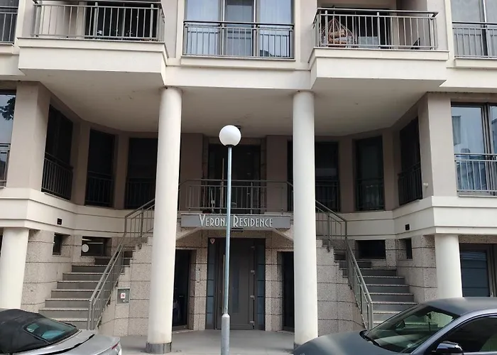 Good Mood Apartment *