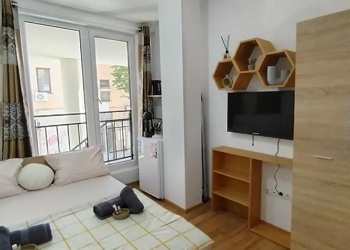 Good Mood Apartment *